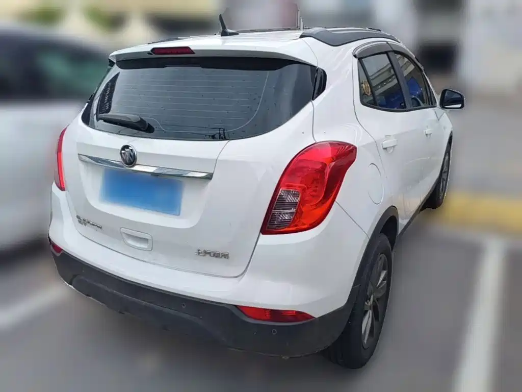 Buick Encore — миниатюра 10