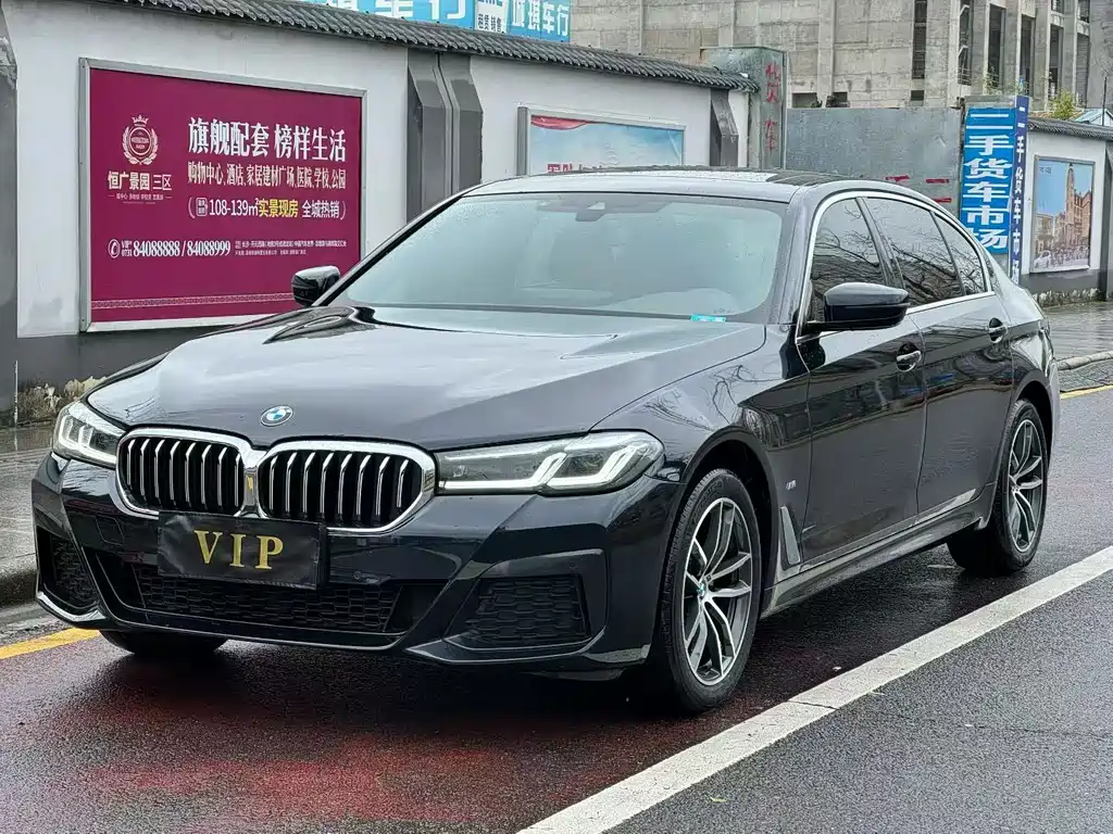 BMW 5 Series 2022