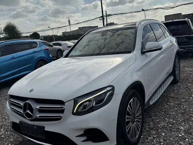 MERCEDES-BENZ GLC 2017