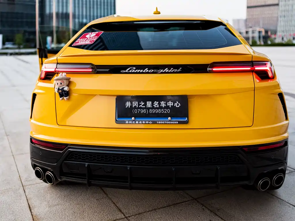 Lamborghini Urus 2021 4.0T V8