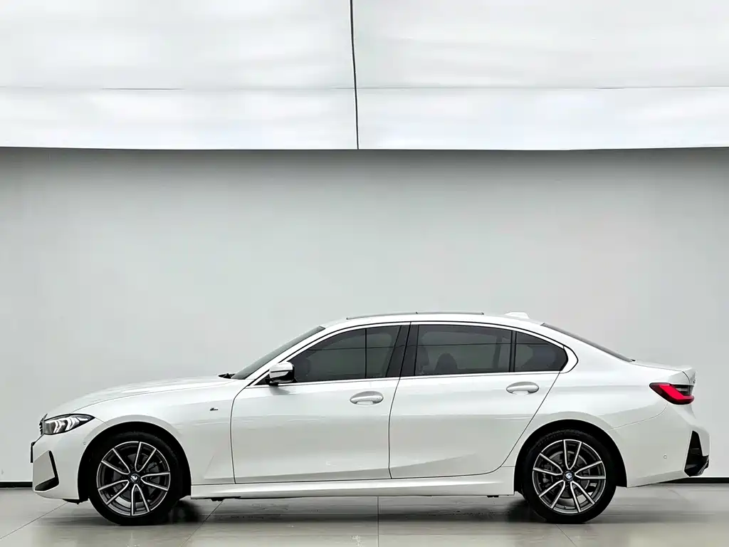 BMW 3 Series — миниатюра 16