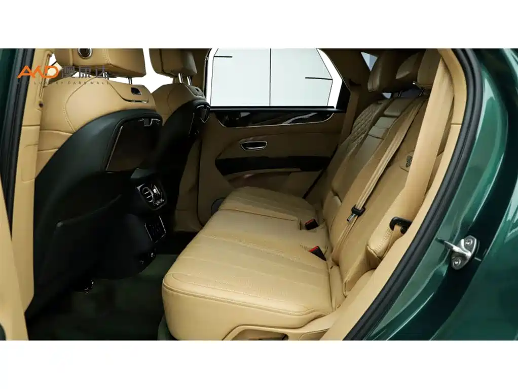 Bentley Bentayga — миниатюра 7