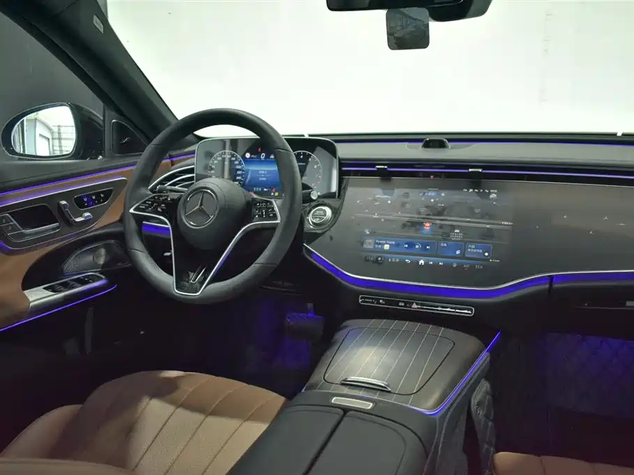 Mercedes-Benz E-Class E 2025 E 300 L Luxury