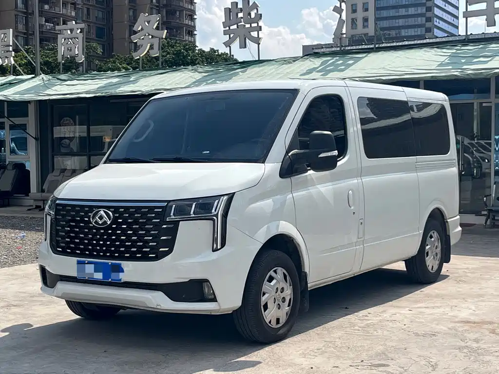 MAXUS V80