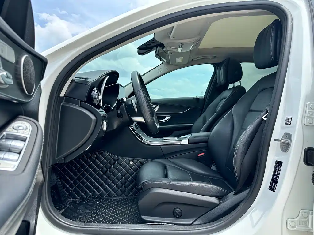 MERCEDES-BENZ C CLASS