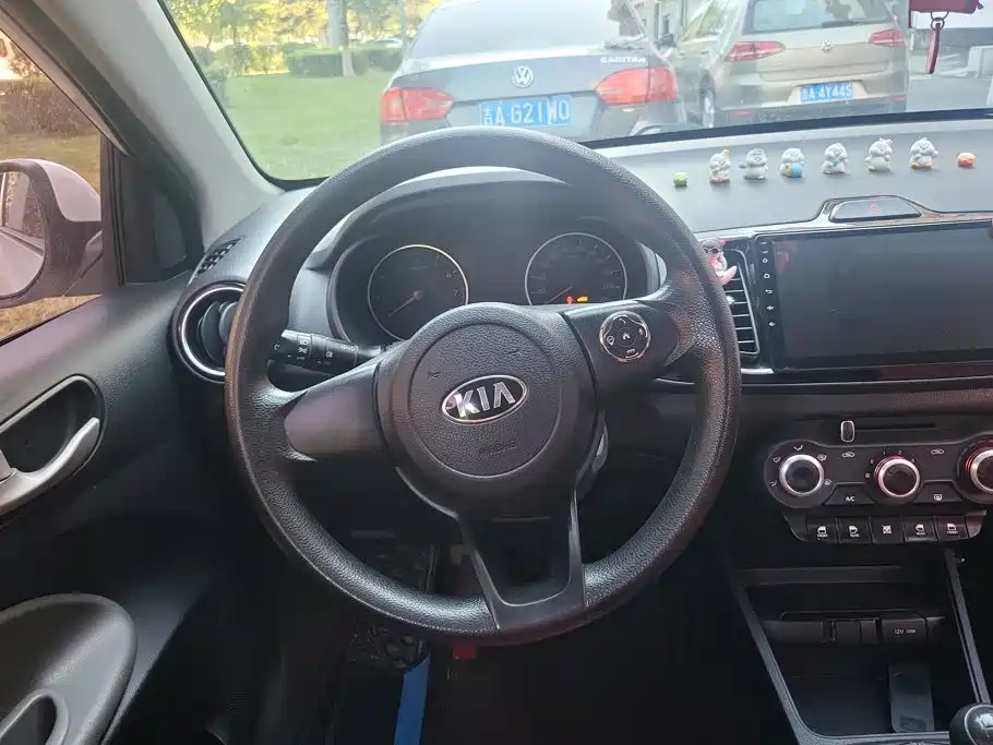 Kia Huanchi — миниатюра 15