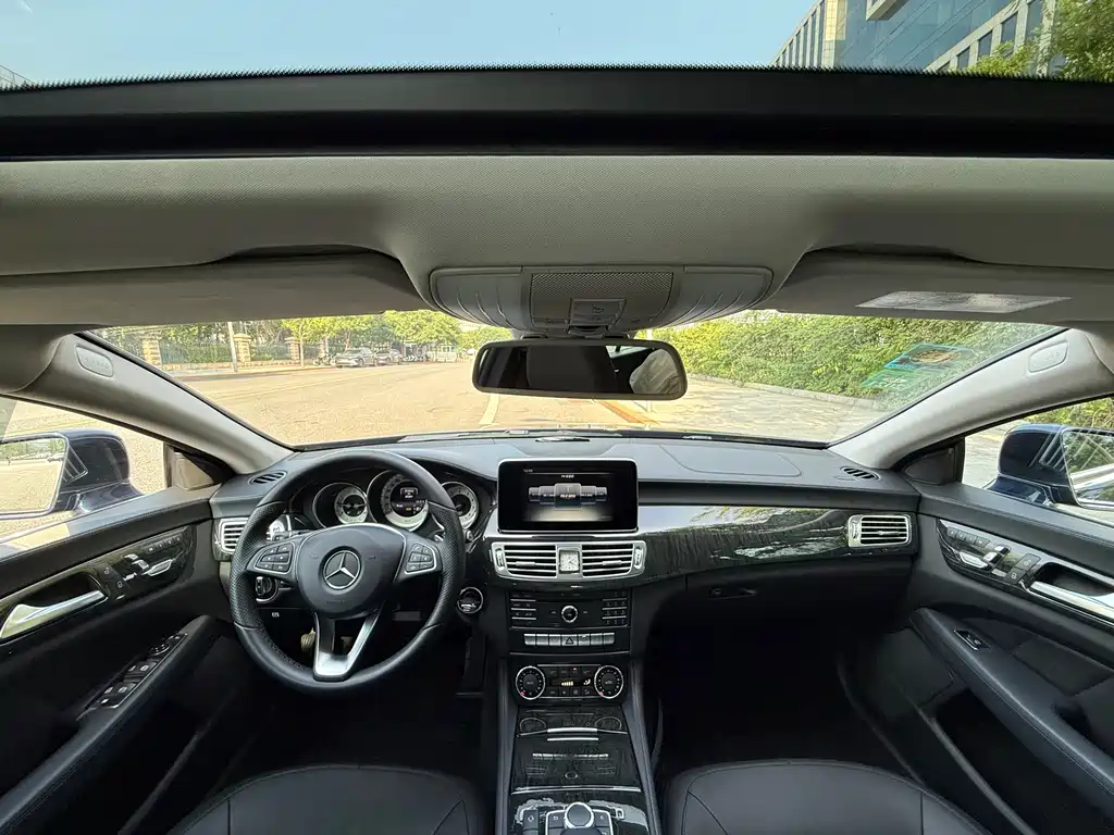 Mercedes-Benz CLS 2015 CLS 320