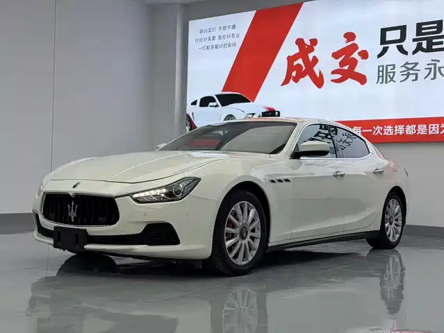 2017 Maserati Ghibli
