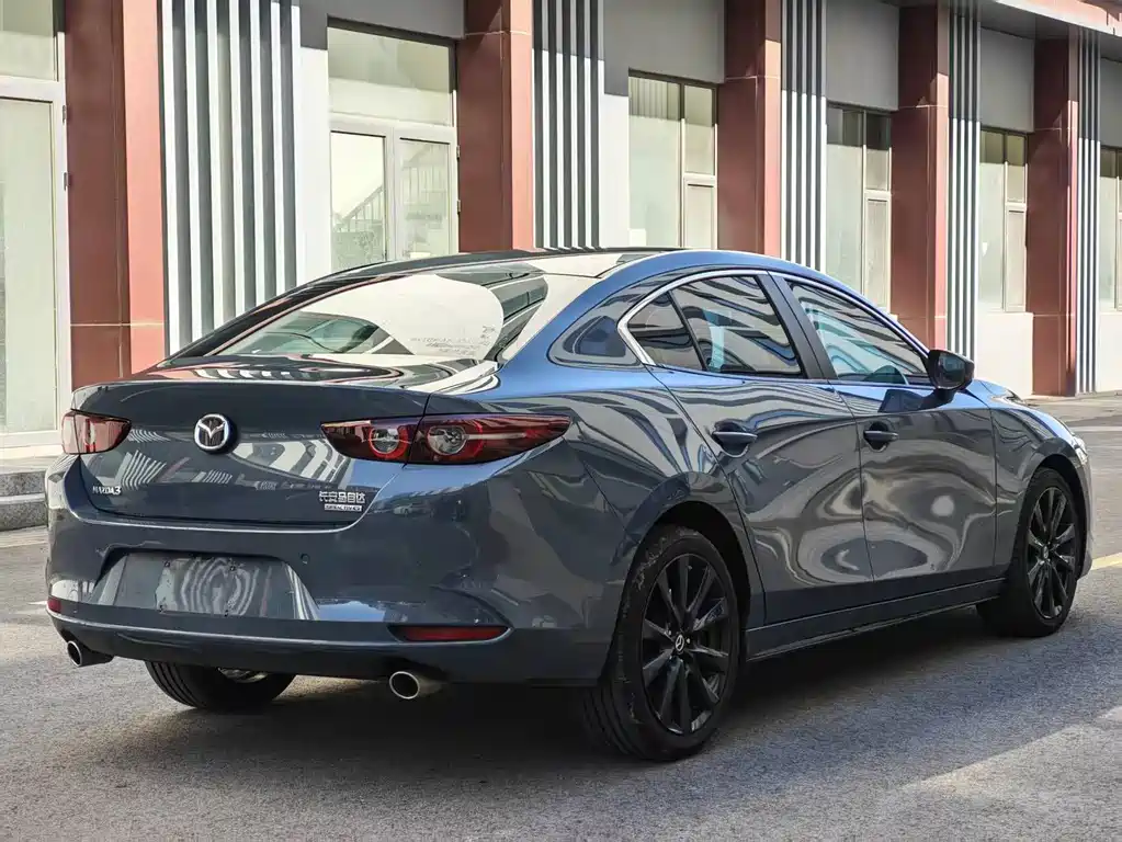 Mazda 3 Axela — миниатюра 7