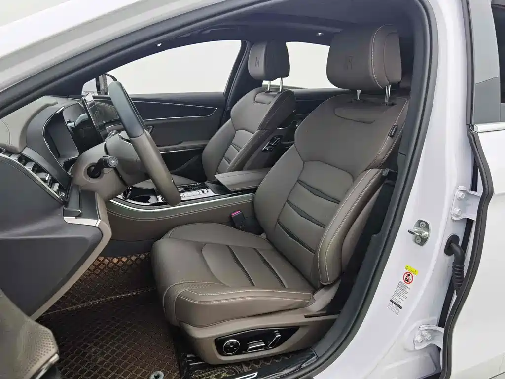 BYD Han — миниатюра 4
