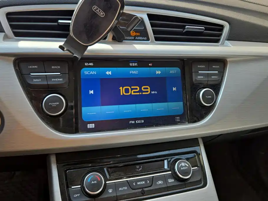 Geely Boyue — миниатюра 13