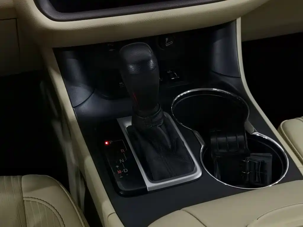 Toyota Highlander — миниатюра 13