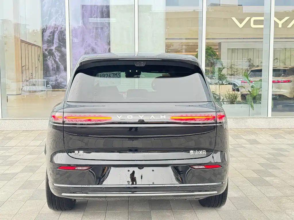 VOYAH Taishan X8 — миниатюра 6