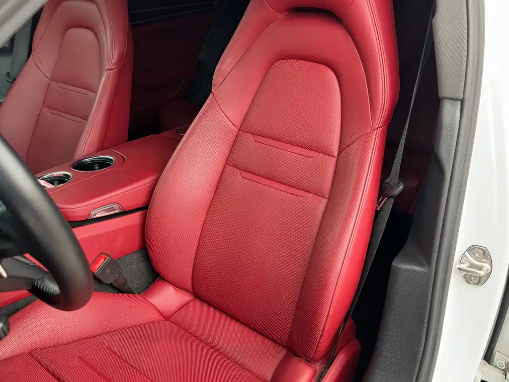 Porsche Panamera — миниатюра 11