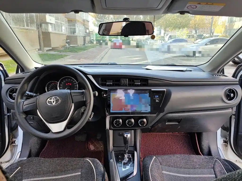 Toyota Corolla — миниатюра 5