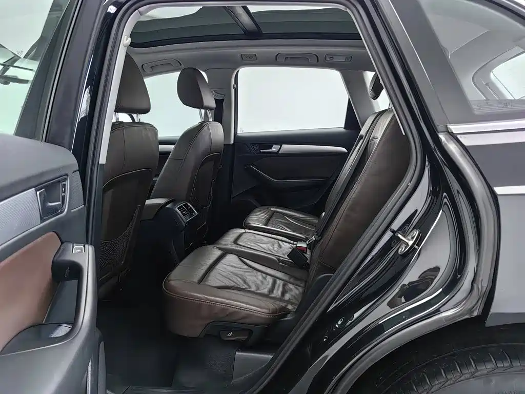 Audi Q5 — миниатюра 15
