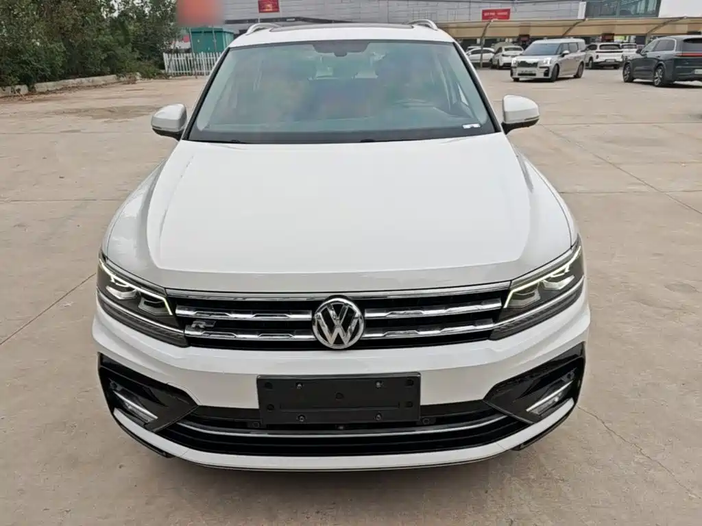 Volkswagen Tiguan L — миниатюра 3