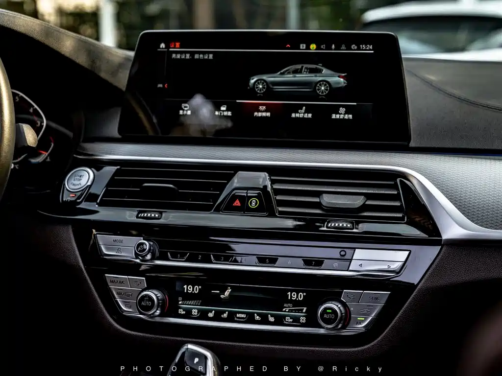 BMW 5 Series (Import) — миниатюра 7