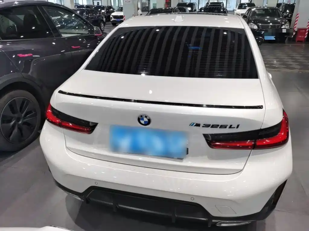 BMW 3 Series — миниатюра 6