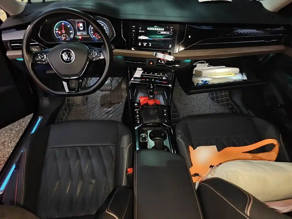 Volkswagen Passat PHEV — миниатюра 5