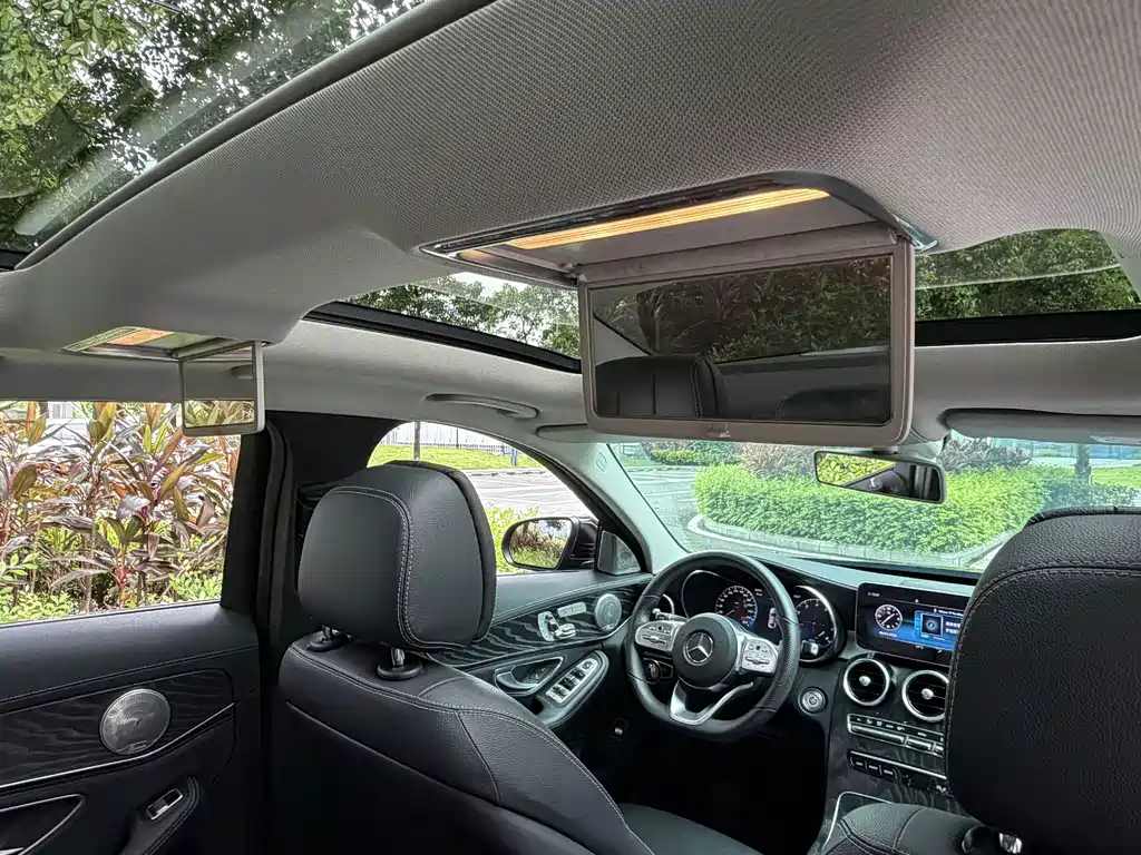 Mercedes-Benz C-Class — миниатюра 17