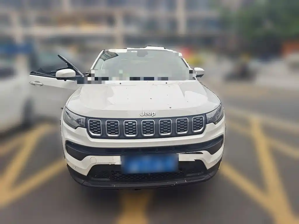 Jeep Compass — миниатюра 2