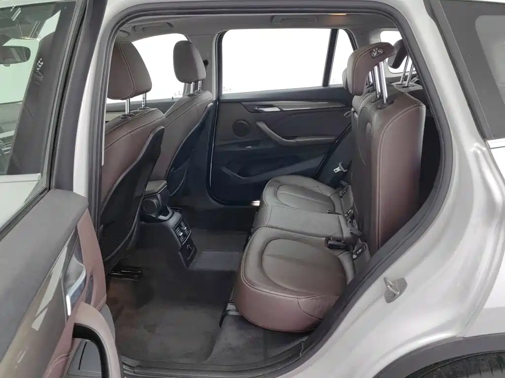 BMW X1 — миниатюра 15