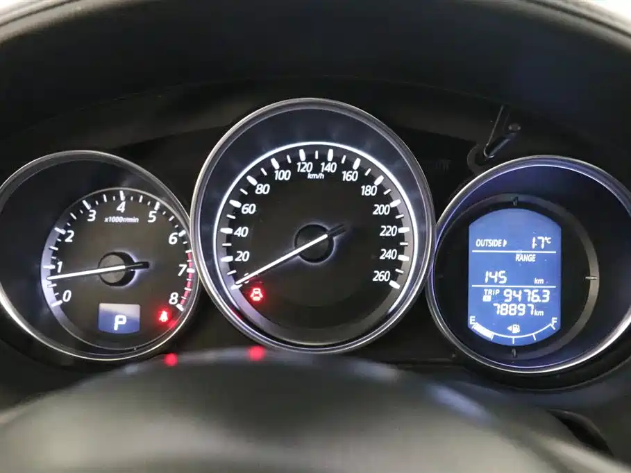 Mazda Atenza 2017 2.0L Luxury
