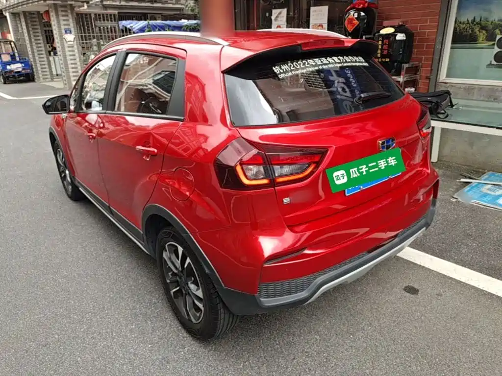 Geely Vision X3 — миниатюра 5