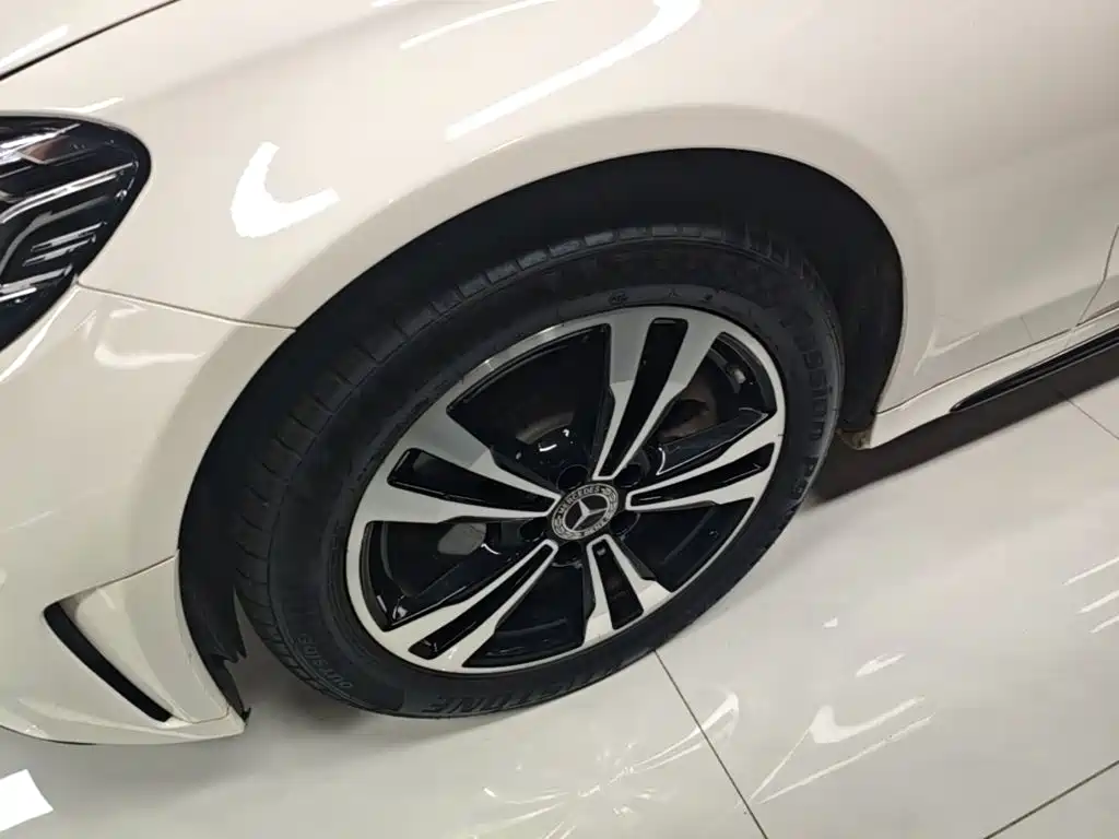 Mercedes-Benz C-Class — миниатюра 23