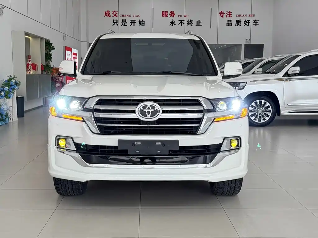 Toyota Land Cruiser — миниатюра 2
