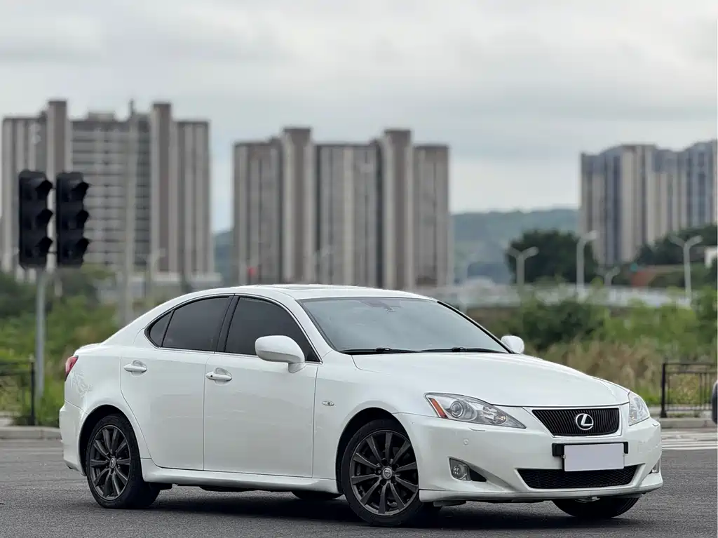 Lexus IS 2008 300 Luxury