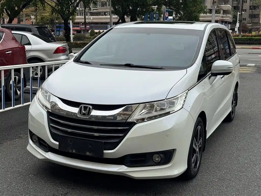 Honda Odyssey 2016