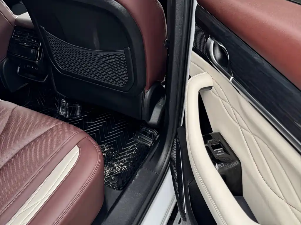 Geely Xingyue L — миниатюра 10