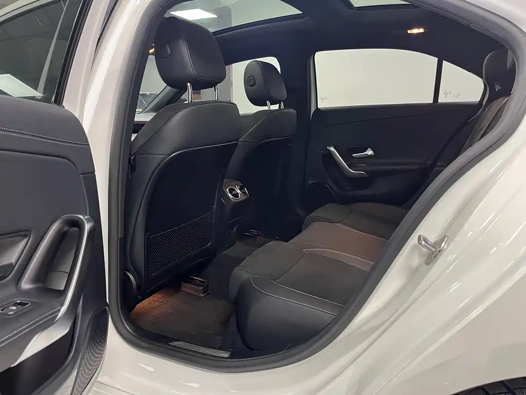 MERCEDES-BENZ A CLASS