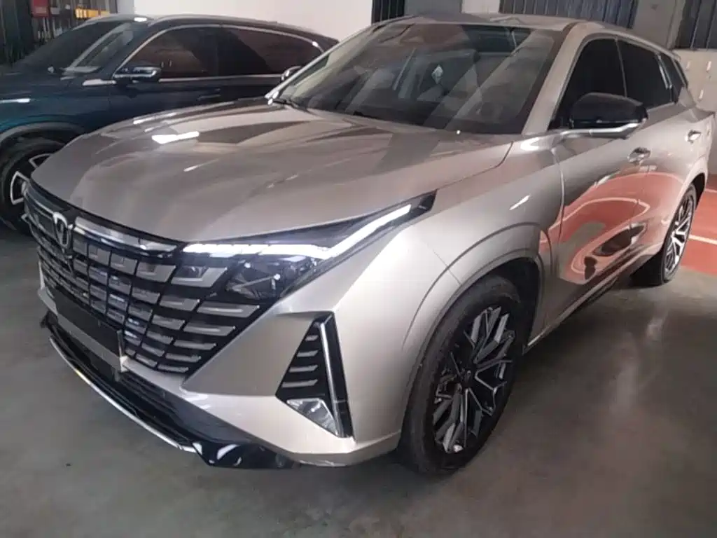 2025 Changan UNI-Z - zdjęcie 1 z 25
