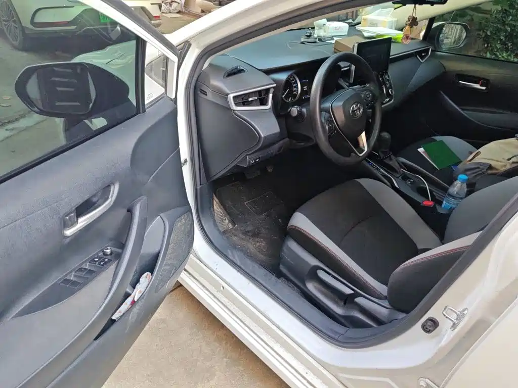 Toyota Corolla — миниатюра 12