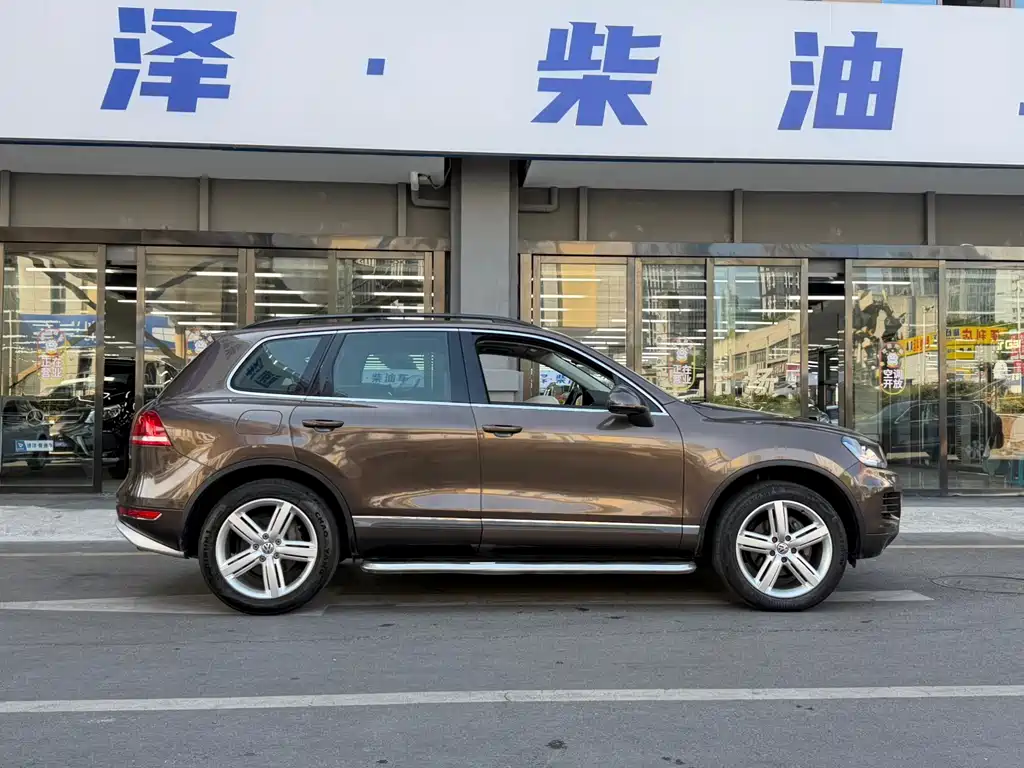 Volkswagen Touareg — миниатюра 11