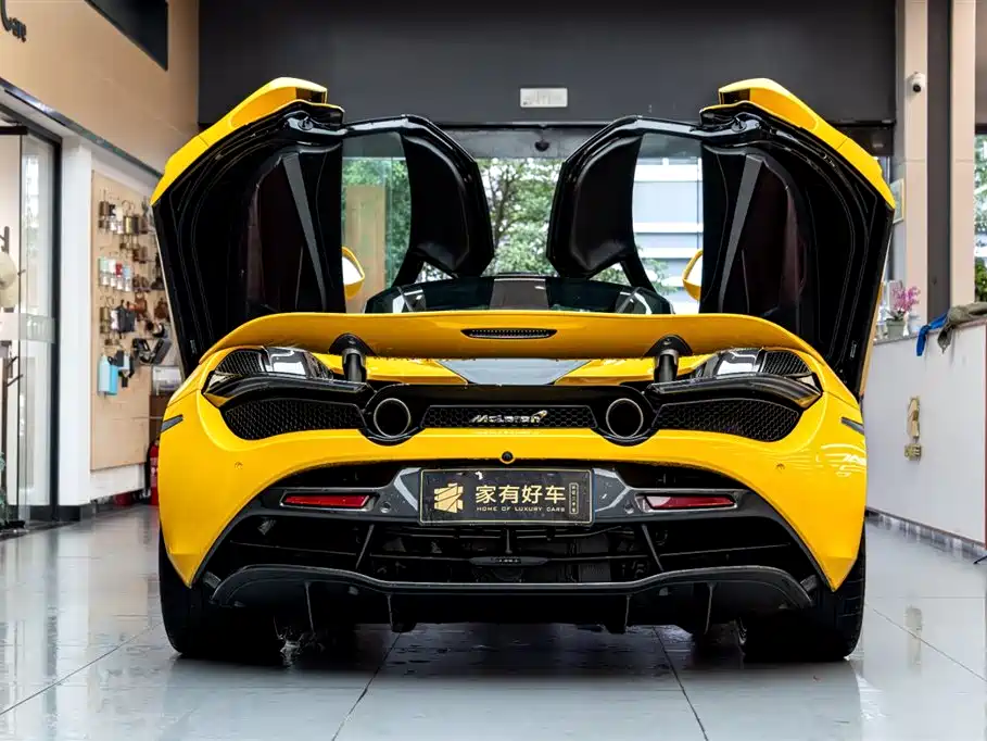McLaren 720S 2017 4.0T Coupe