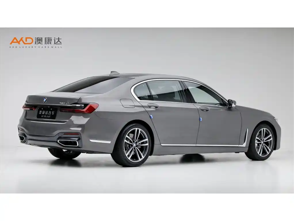 BMW 7 Series — миниатюра 3