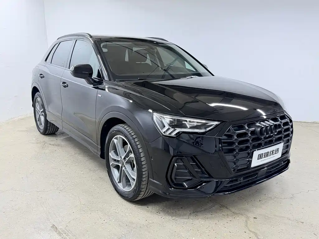 Audi Q3 2022 35 TFSI Fashion