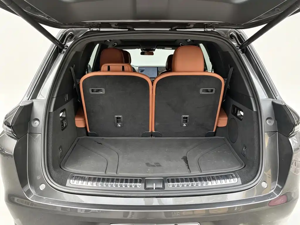 Li Auto Li L8 — миниатюра 13