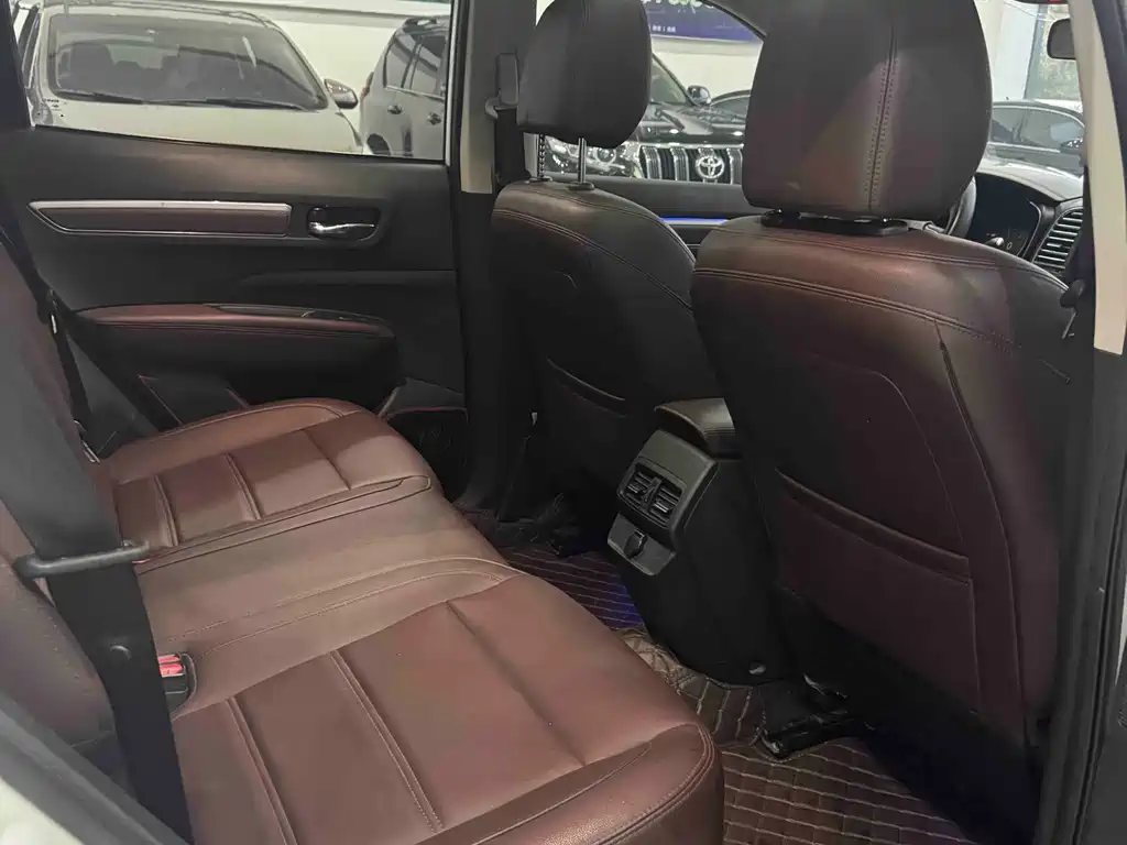 Renault Koleos — миниатюра 9