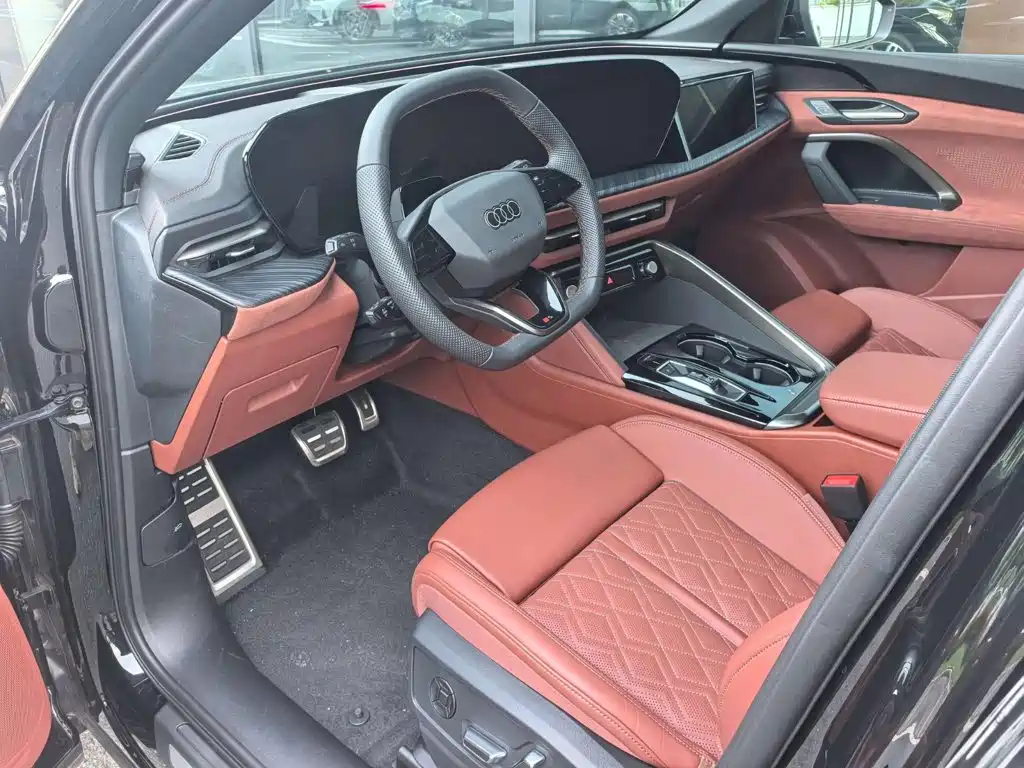 Audi Q5L — миниатюра 9