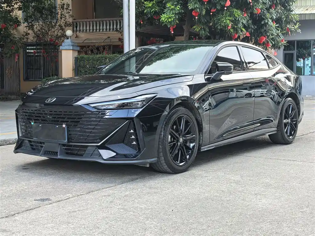 Changan UNI-V 2023