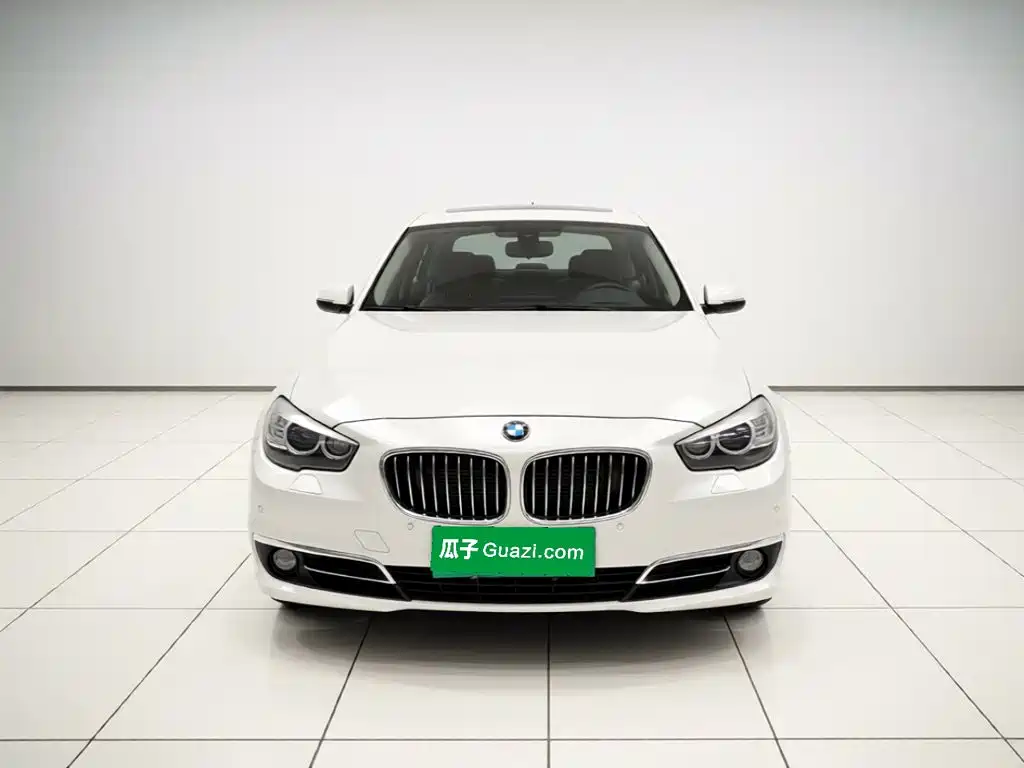 BMW 5 Series GT — миниатюра 2