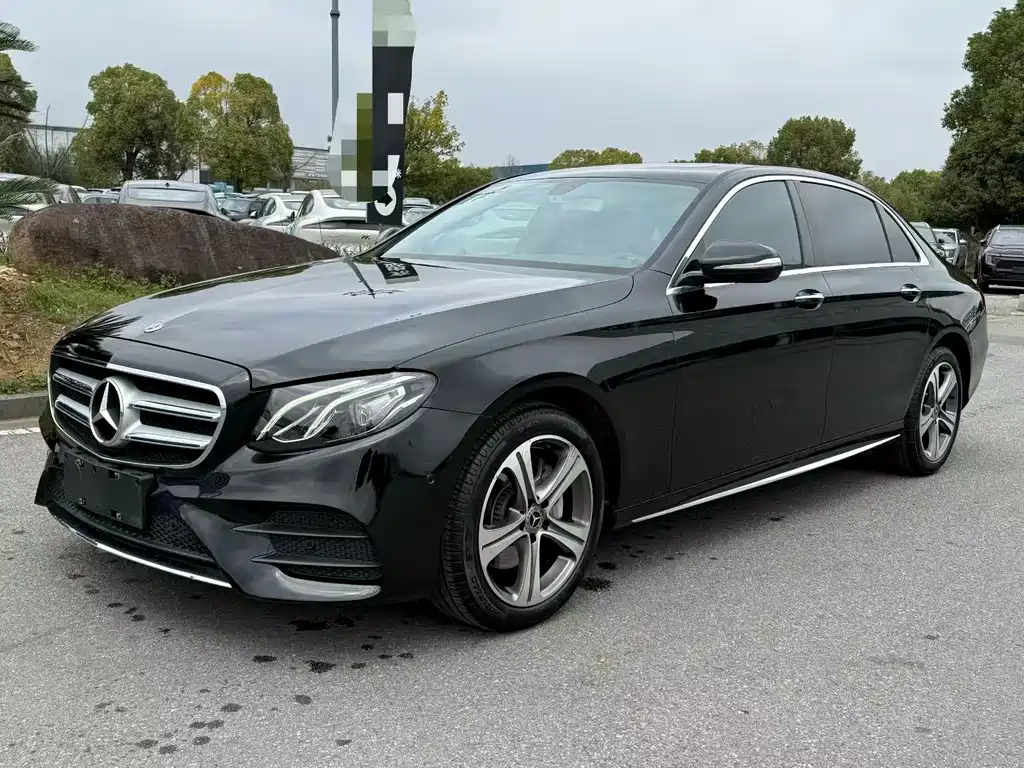 Mercedes-Benz E-Class 2018