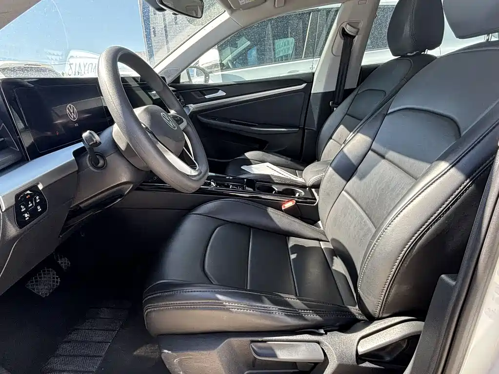 Volkswagen Lamando 2024 L 200TSI DSG