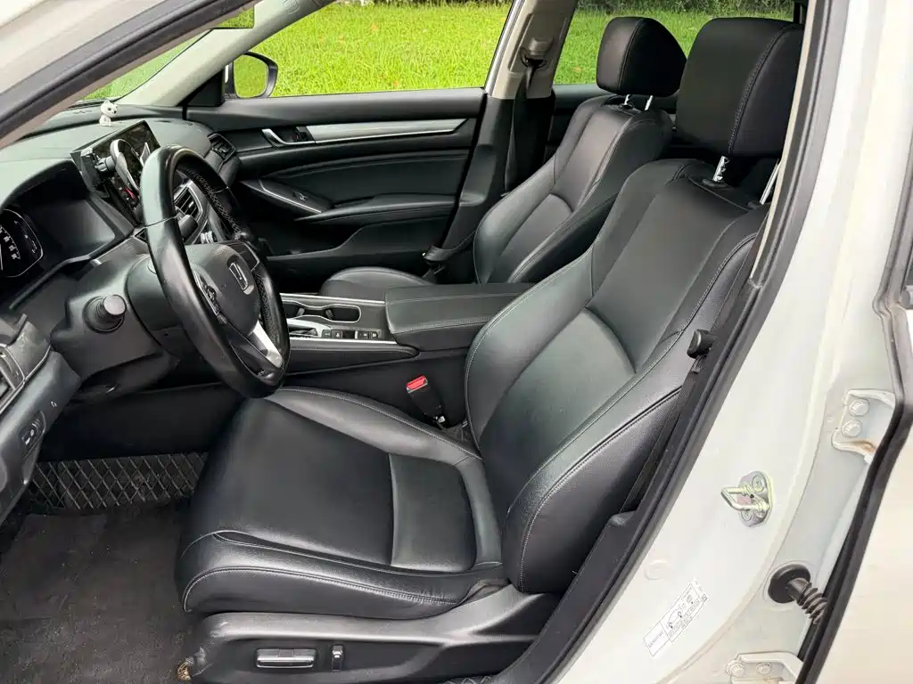 Honda Accord 260TURBO Luxury Edition, фото 8