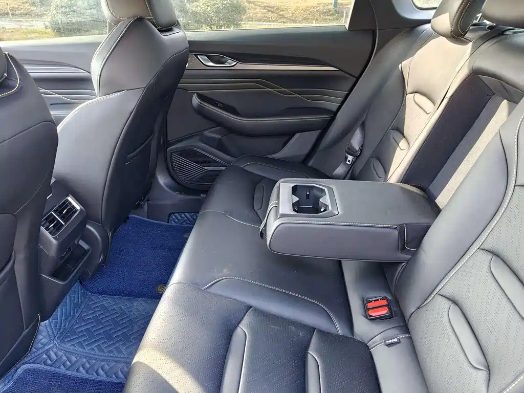 GEELY AUTOMOBILE XINGRUI